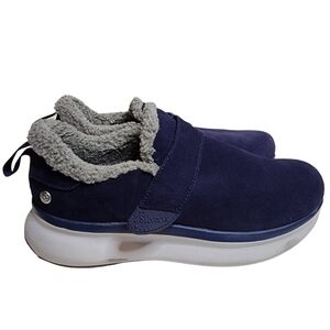 Silverts Women's Extra Wide Comfort Shoes with Sherpa Lining Navy/grey. Size 10.